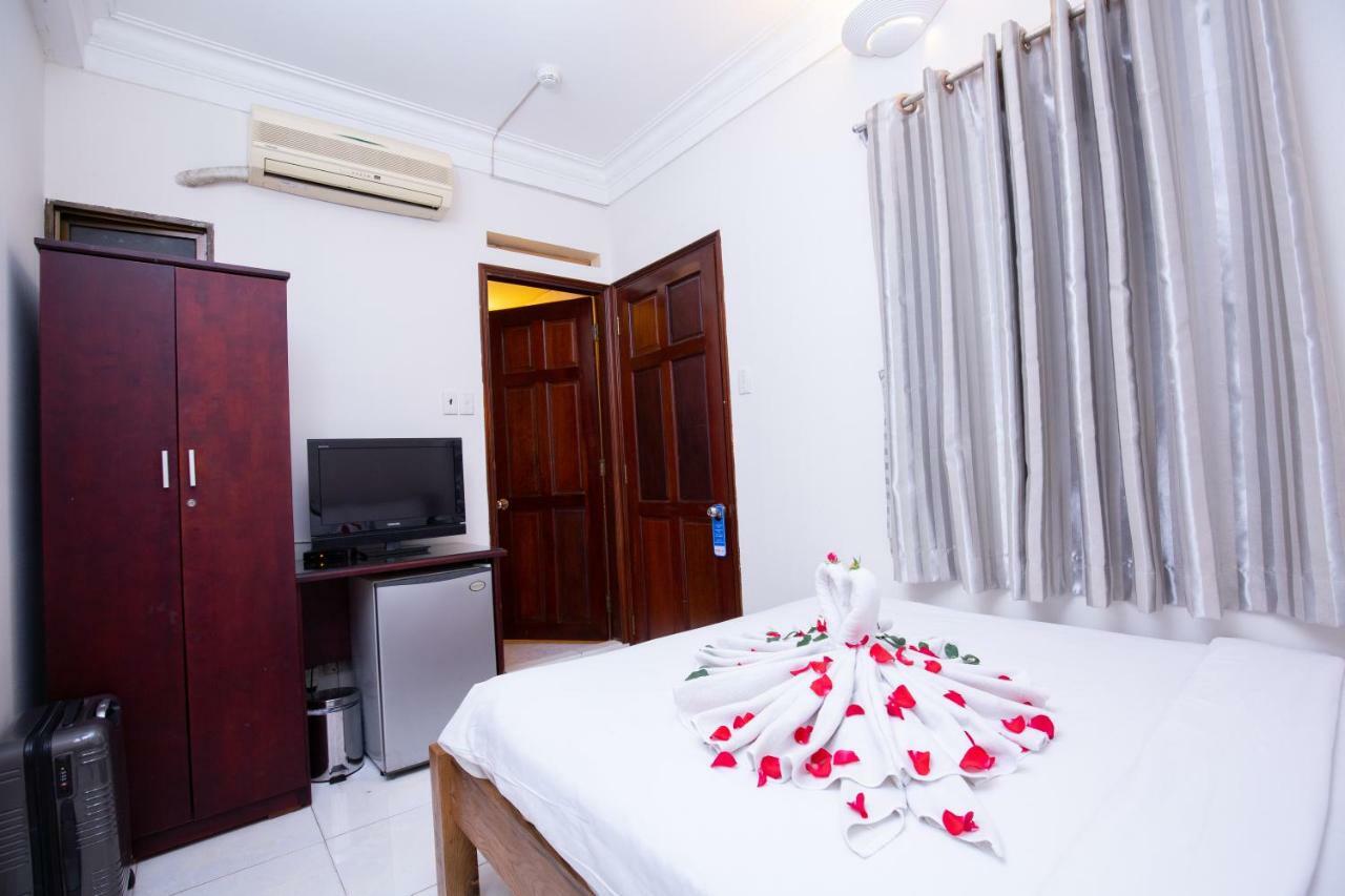 Phan Lan 2 Hotel Ho Chi Minh City Exterior photo