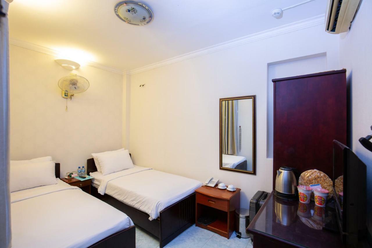 Phan Lan 2 Hotel Ho Chi Minh City Exterior photo