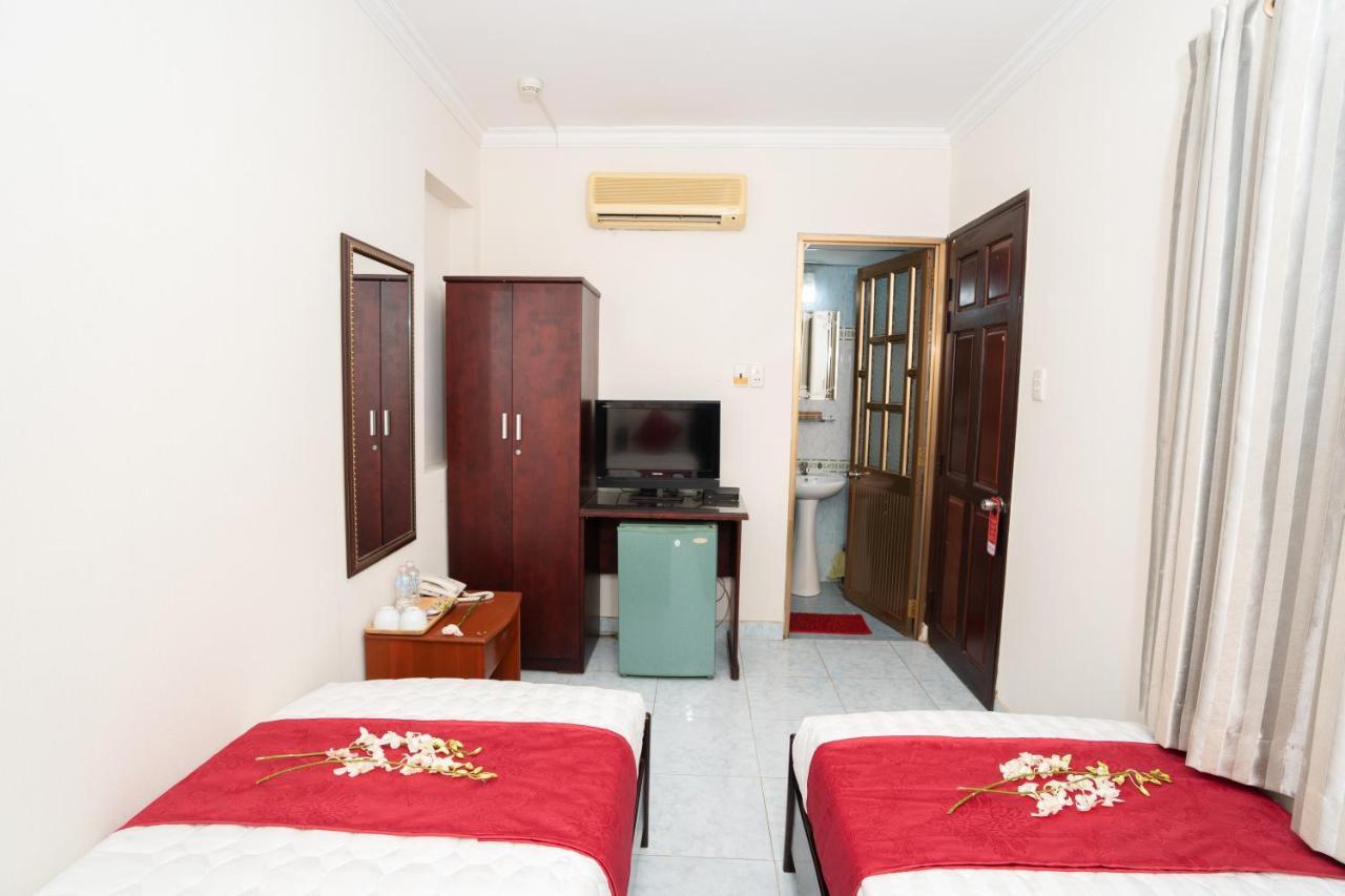 Phan Lan 2 Hotel Ho Chi Minh City Exterior photo